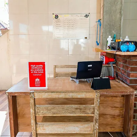 Zen Rooms Batu Bolong Canggu